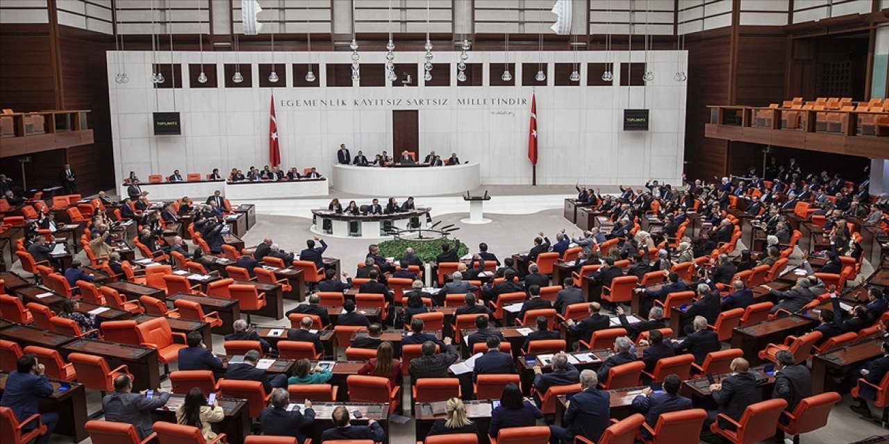 TBMM, kentsel dönüşüme ilişkin düzenlemeler içeren teklif ile Genel Sağlık Sigortası'na yönelik teklifi görüşecek