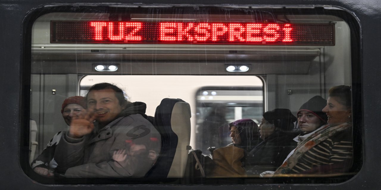 "Turistik Tuz Ekspresi Engelleri Kaldırmak İçin Sefere Çıkıyor Projesi" treni, Ankara'dan uğurlandı