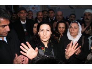 Bdp'li Gülseren Yıldırım Tahliye Edildi