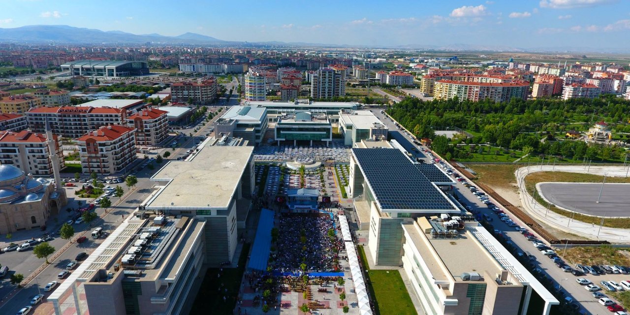 KTO Karatay’a  yeşil kampüs ödülü