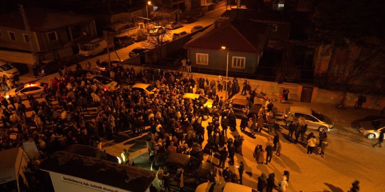 Sarayönü’nde yürüyüş   ve fener alayı ilgi gördü