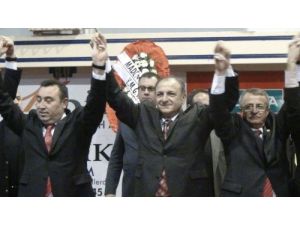 Vural: Gel Şu Kutucukların, Yasin El Kadı’nın, Şu Şehir Rantlarının Hesabını Ver