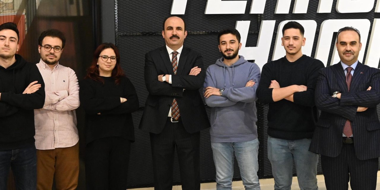 ‘Projelerle gençleri   yarına hazırlıyoruz’