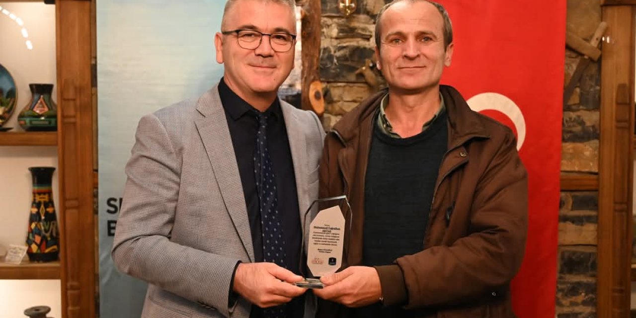 Seydişehir’de emekli olan personellere plaket