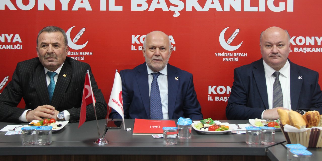 ‘Belediyelerimize baskı yapılıyor’