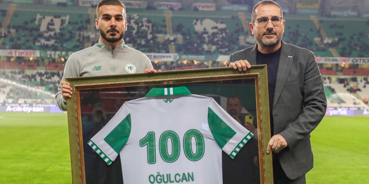 Oğulcan Ülgün’e  100. Maç hediyesi