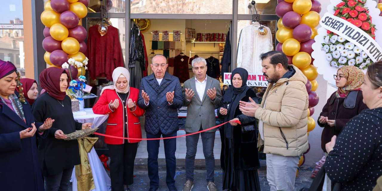 Suriçi Çarşısı yeni açılan işyerleriyle büyüyor