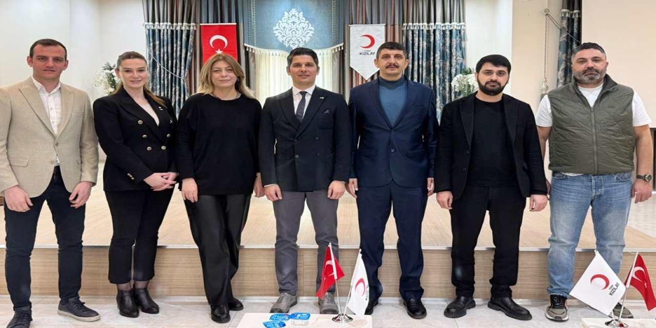 Meram Kızılay’da Aydın yeniden başkan