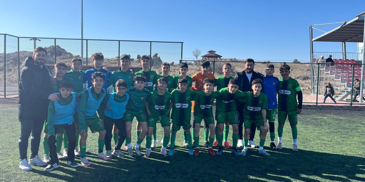 Karapınar Belediyespor alt yapıya büyük önem veriyor