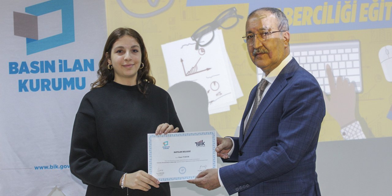 Erkılınç’tan gazetecilere ‘birlikte mücadele’ çağrısı