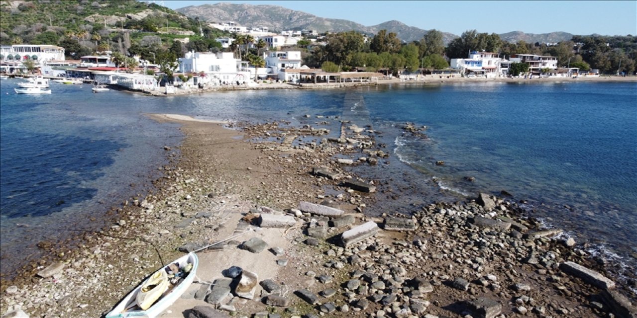 Deniz çekildi tarihi surlar ortaya çıktı