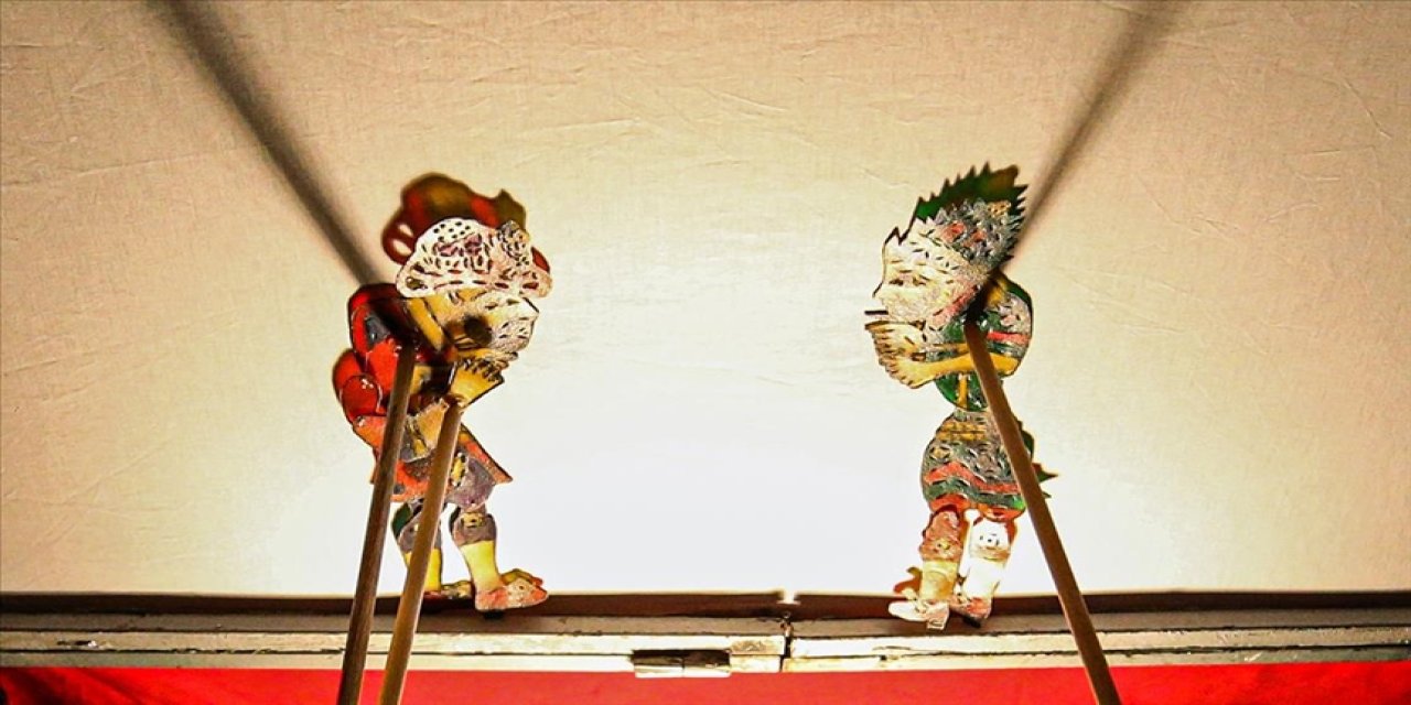 "Hacivat ve Karagöz Müzede" projesinin 2025 turnesi başladı