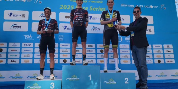 Büyükşehir bisiklette madalya avını sürdürdü