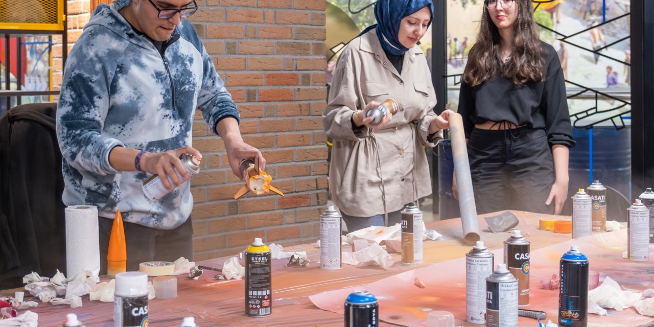 Kapsül’de ‘Yüksek Güç Roket’ eğitimi verildi
