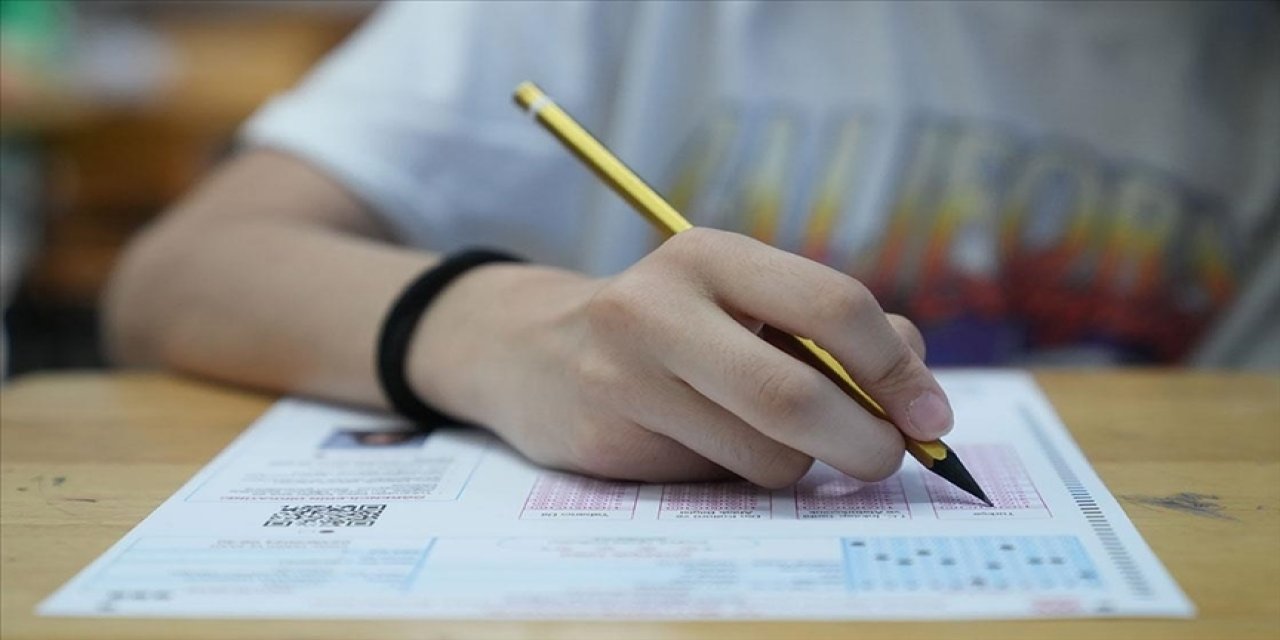 MEB, LGS kapsamındaki merkezi sınava yönelik ikinci örnek soru kitapçıklarını yayımladı