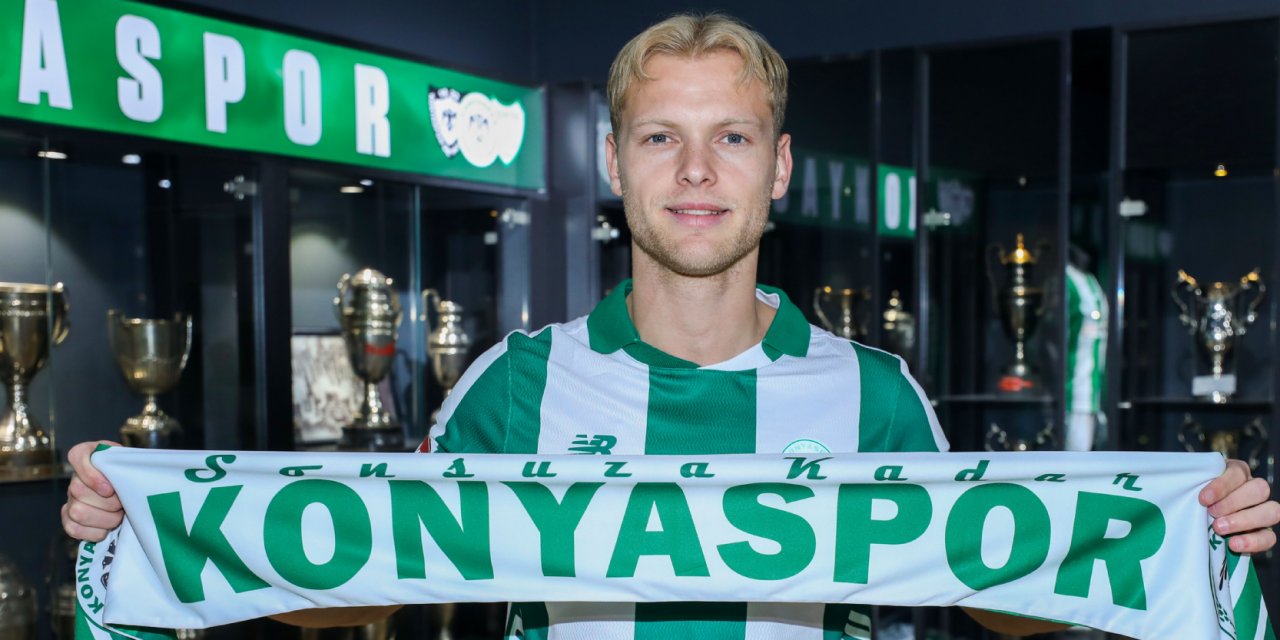 Konyaspor Norveçli orta sahaya imzayı attırdı