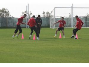 Trabzonspor İlk Antrenmanını Gerçekleştirdi