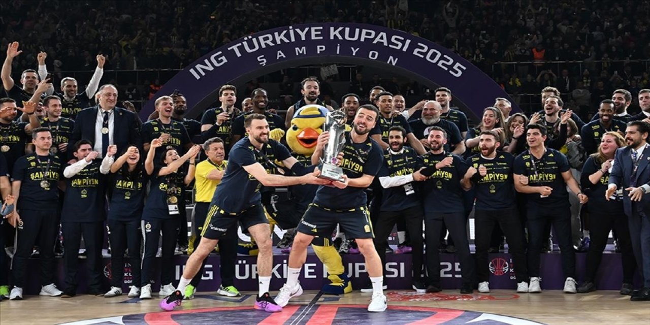 Potada 39. Türkiye Kupası’nı Fenerbahçe Beko kazandı