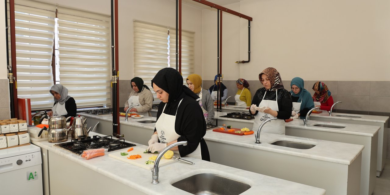 Böyle kurs görülmedi! 69 bin kişi eğitim görüyor