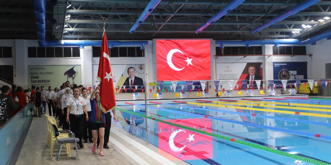 Herkes İçin Yüzme Projesi Yüzme Yarışları” finali Konya’da başladı