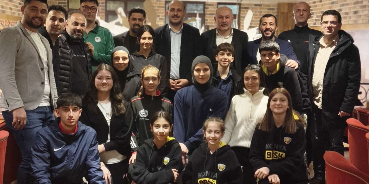 Konya Büyükşehir Belediyesi, Başarılı  olan Taekwondocuları yemekte buluşturdu