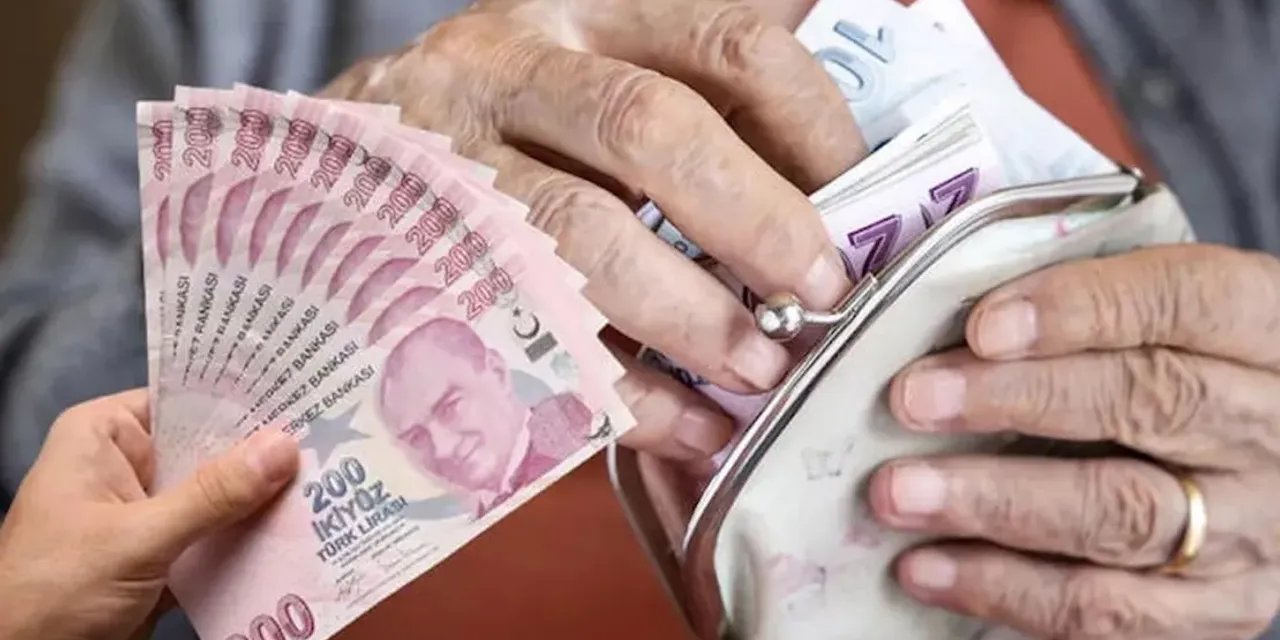 Emekliye bayram ikramiyesi ne kadar olacak?