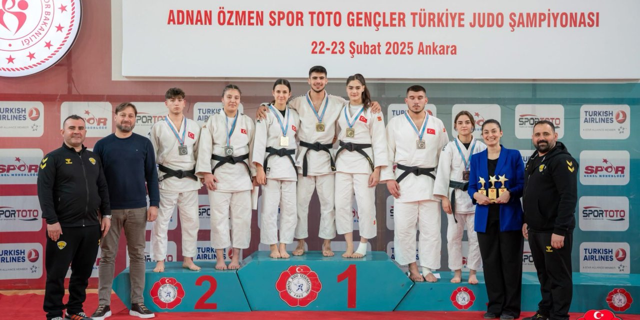 Judo Şampiyonasına  Konya Büyükşehir Belediyespor damgası