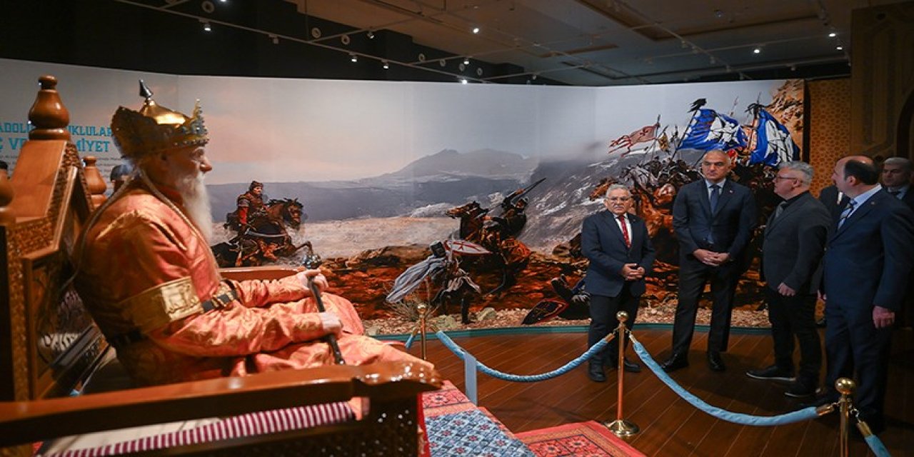 'Külliye'deki 'Anadolu Selçuklu Sergisi' büyük ilgi görüyor