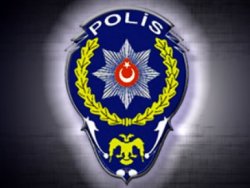 Ankara'da 560 polis görevinden alındı