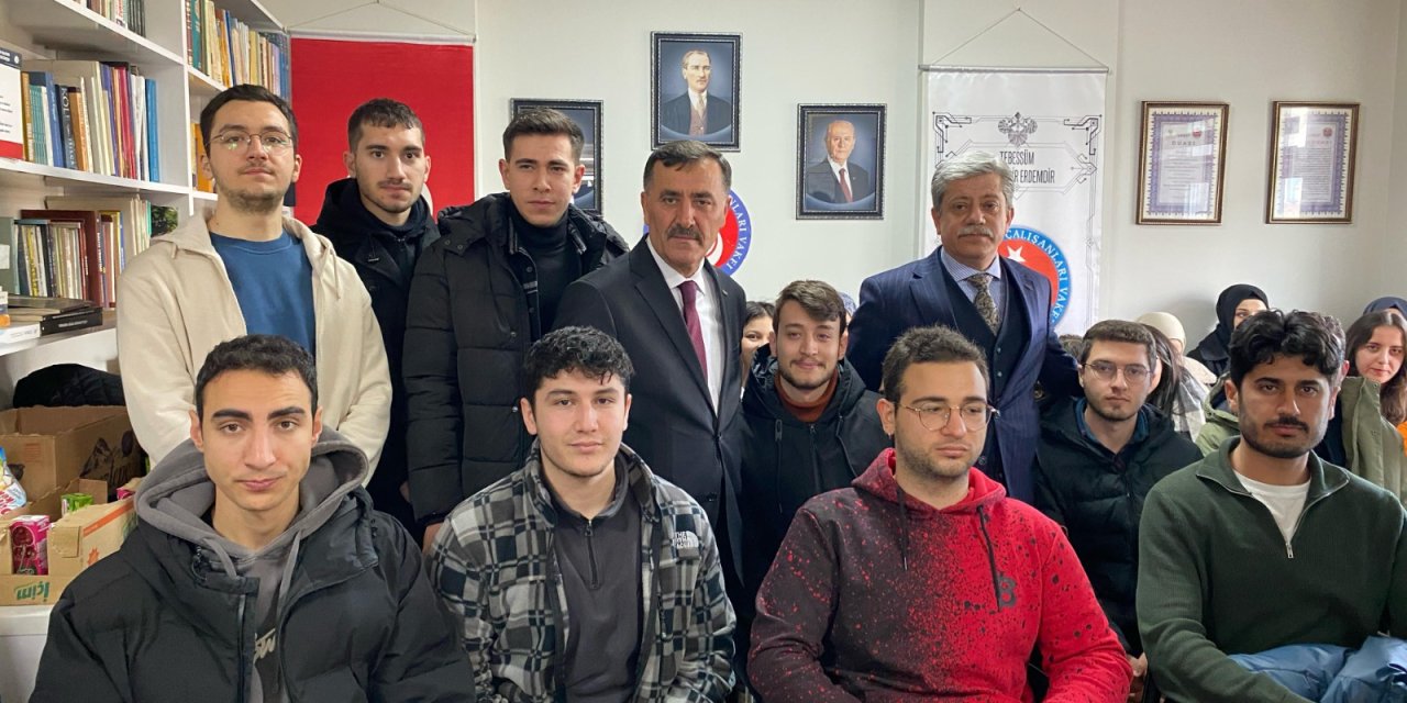 'Gençler gelecekte Türkiye’ye yön verecek'