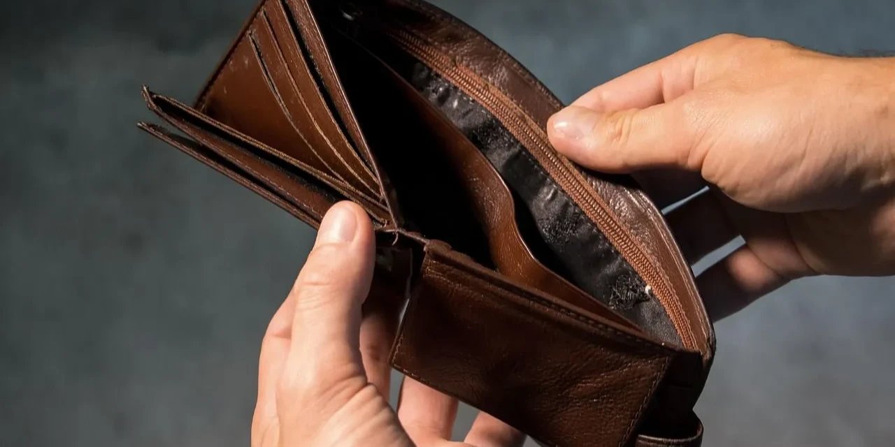 Açlık sınırı asgari ücreti 2 bin 106 lira geçti