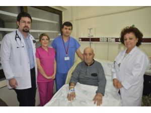 20 Santimetrelik Tümör Ameliyatsız Yöntemle Çıkarıldı