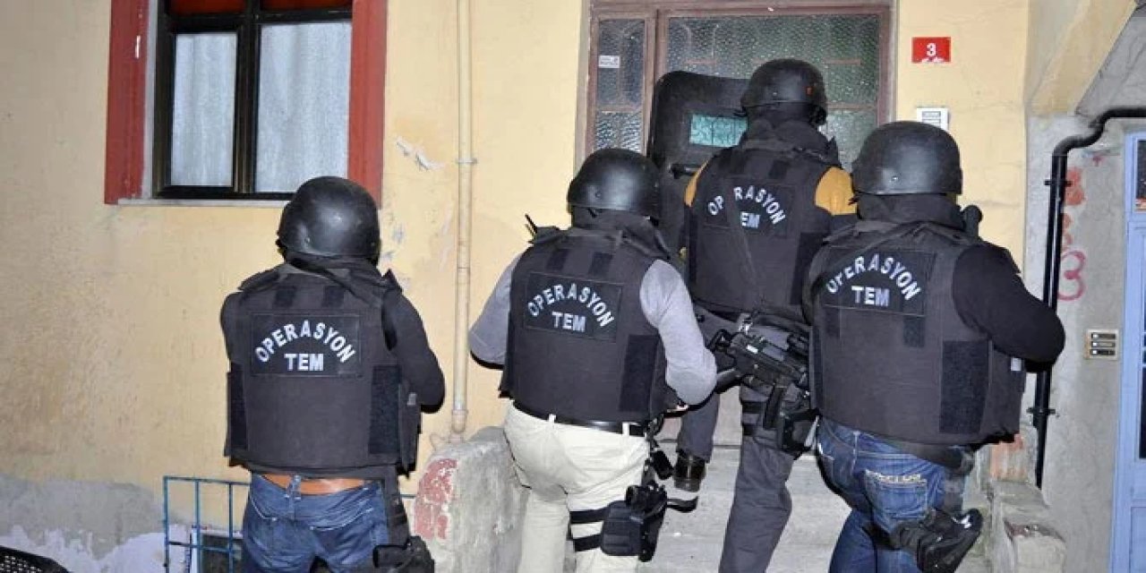 Terör örgütü PKK'nın gençlik yapılanmasına darbe