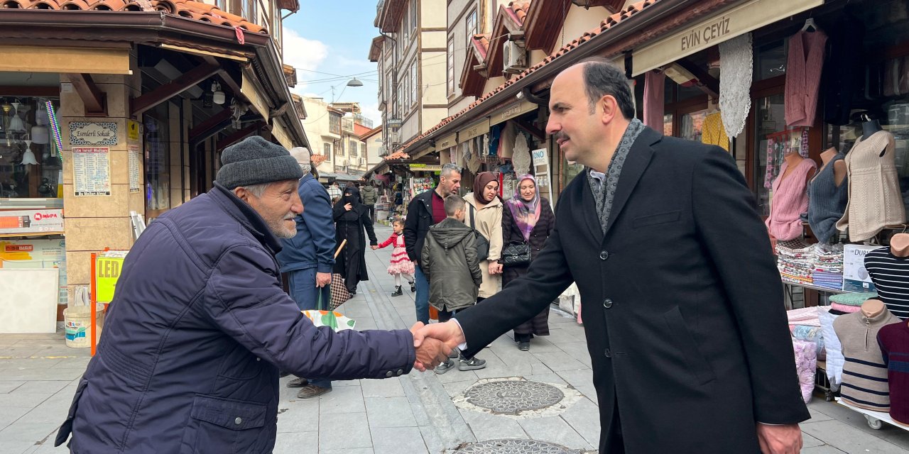 Altay, vatandaşlarla bir araya geldi