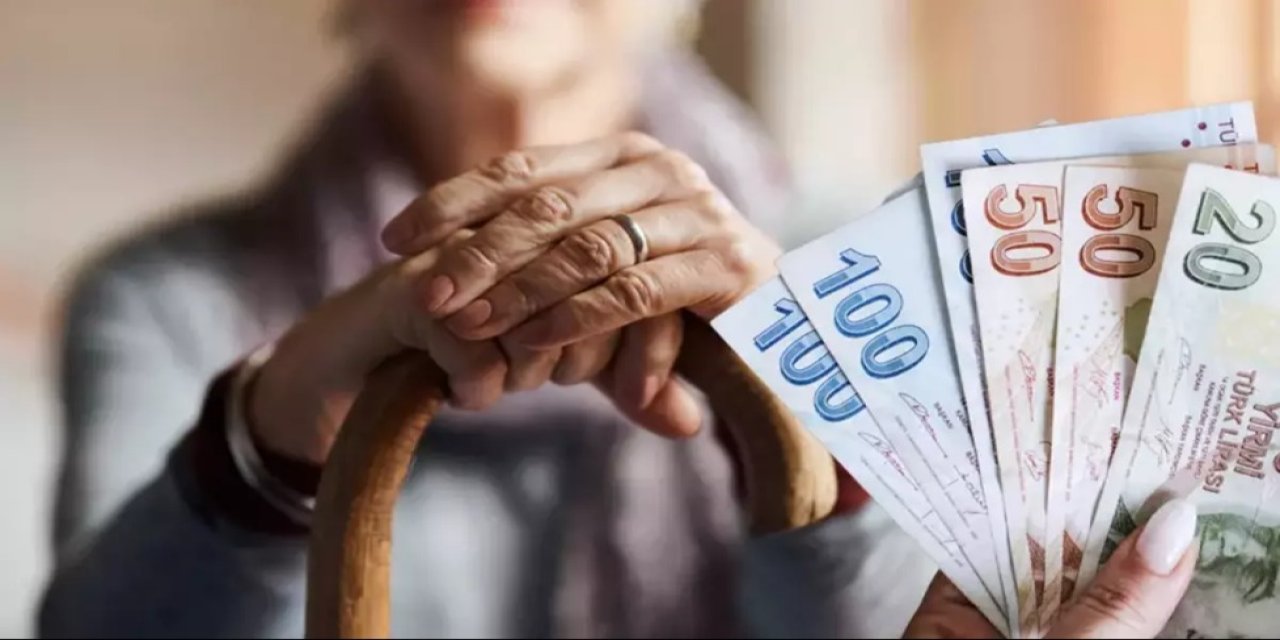 Emekli maaşlarına iki ay için yüzde 7 zam