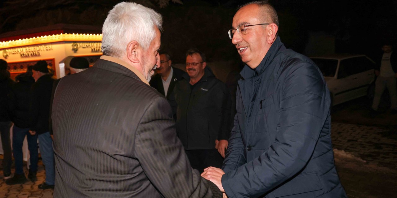 Her akşam başka bir mahalleyi inceliyor