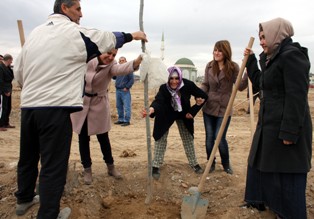 Karatay'da ağaçlandırma çalışmaları