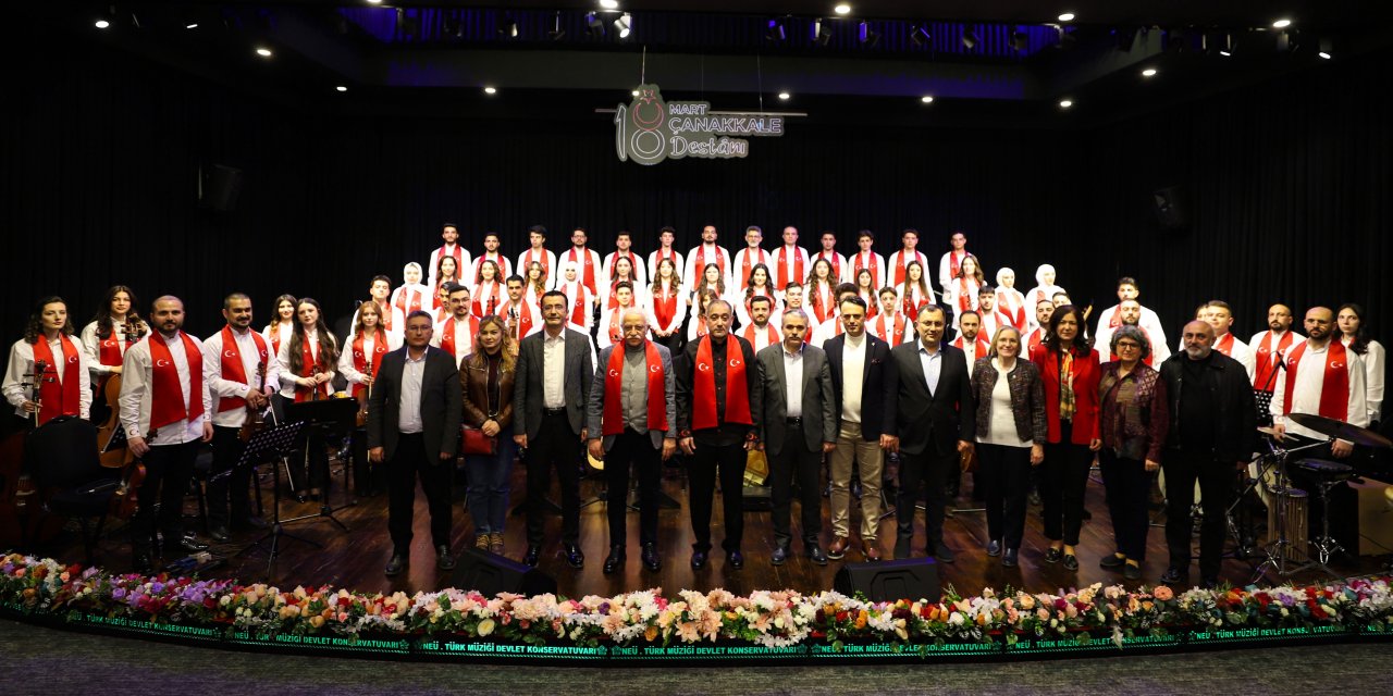 NEÜ'nün 'Cihana Sığmayanlar' konseri büyük ilgi gördü