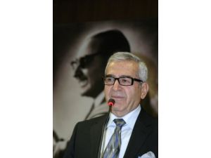 Demokrasi Platformu'ndan 'Demokrasiye İlk Adım' Konferansı