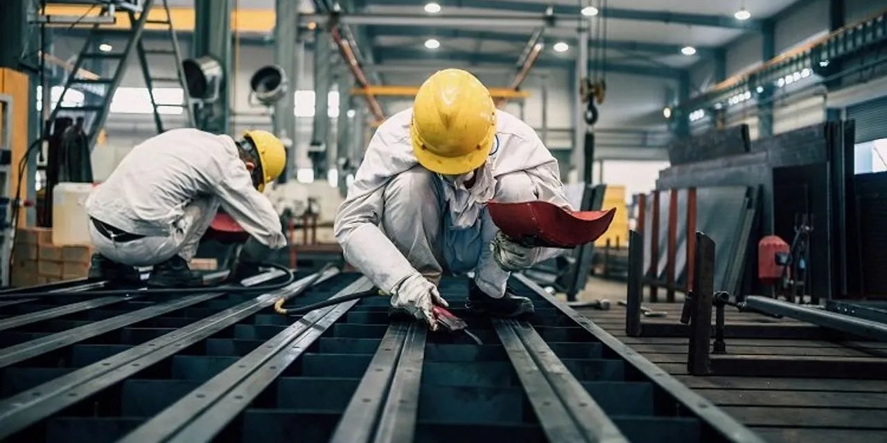 Reel kesimin güveni 4 ayın en yükseğinde