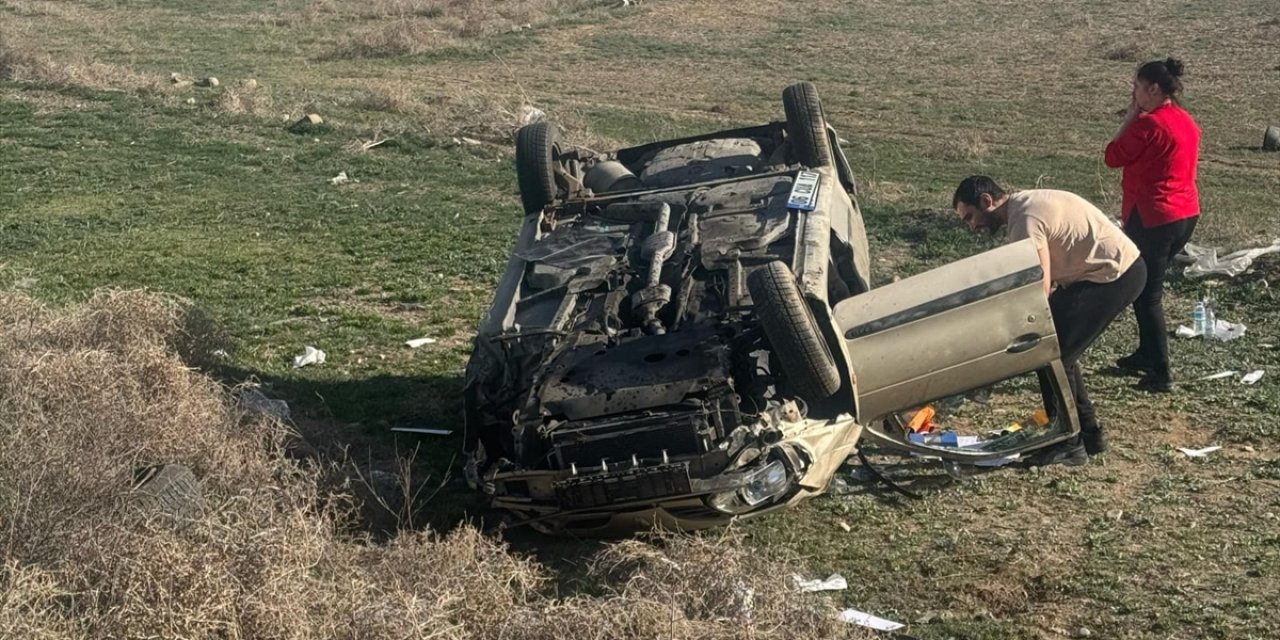 Ankara-Konya yolundaki kazada 2 kişi yaralandı
