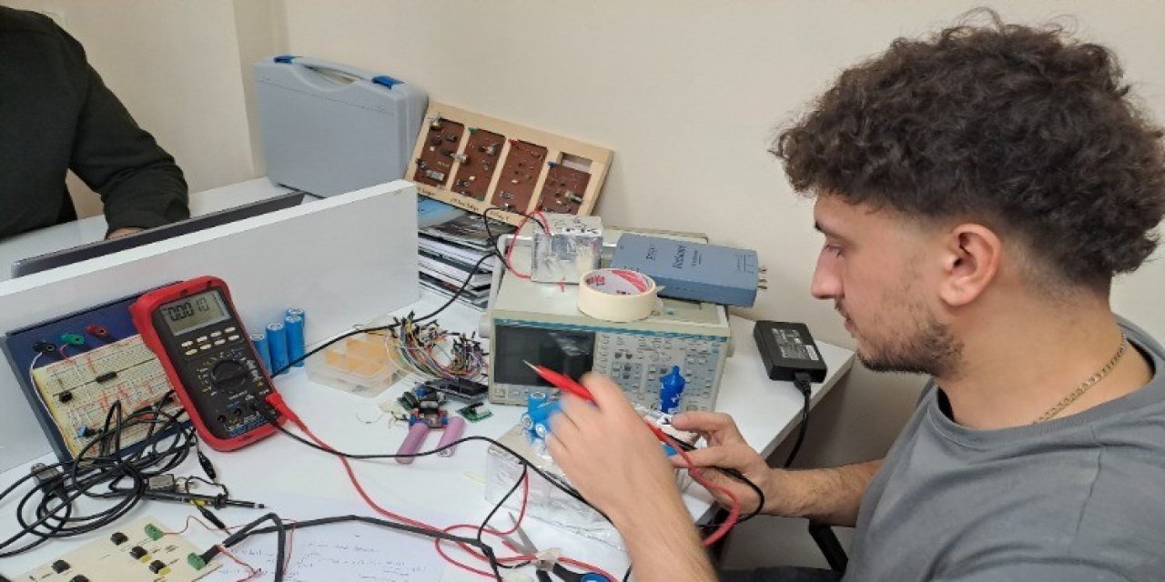 Türkiye'de yapay zeka destekli batarya geliştirildi