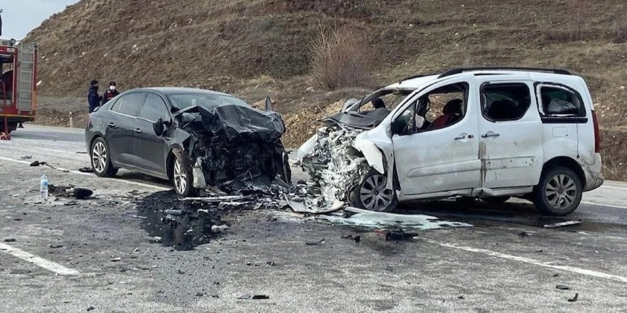 Bayram tatilinde trafikte can kaybı yükseliyor