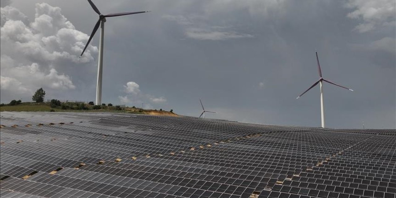 Elektriğin yüzde 30'u rüzgar ve güneşten