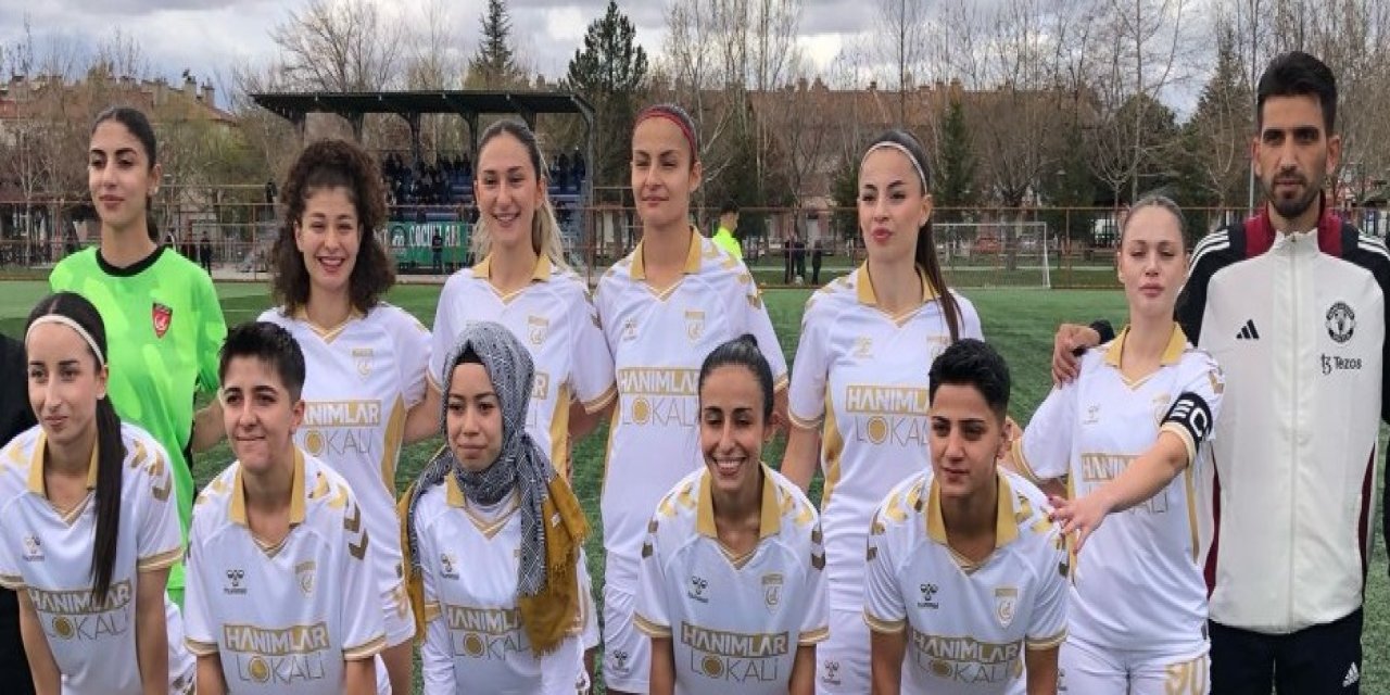 Genç Ülkümspor son sekiz için büyük avantaj yakaladı