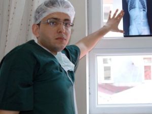 Çocukların Yabancı Cisim Yutması Ölüme Sebep Oluyor