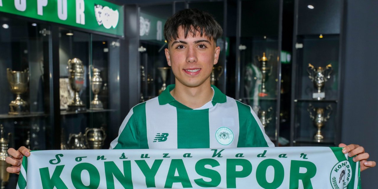 Konyaspor transfere başladı! İki imza birden