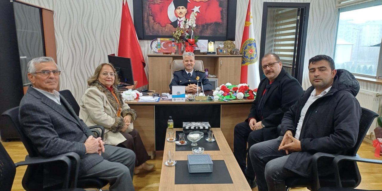 Seydişehir Kent Konseyi'nden polise kutlama