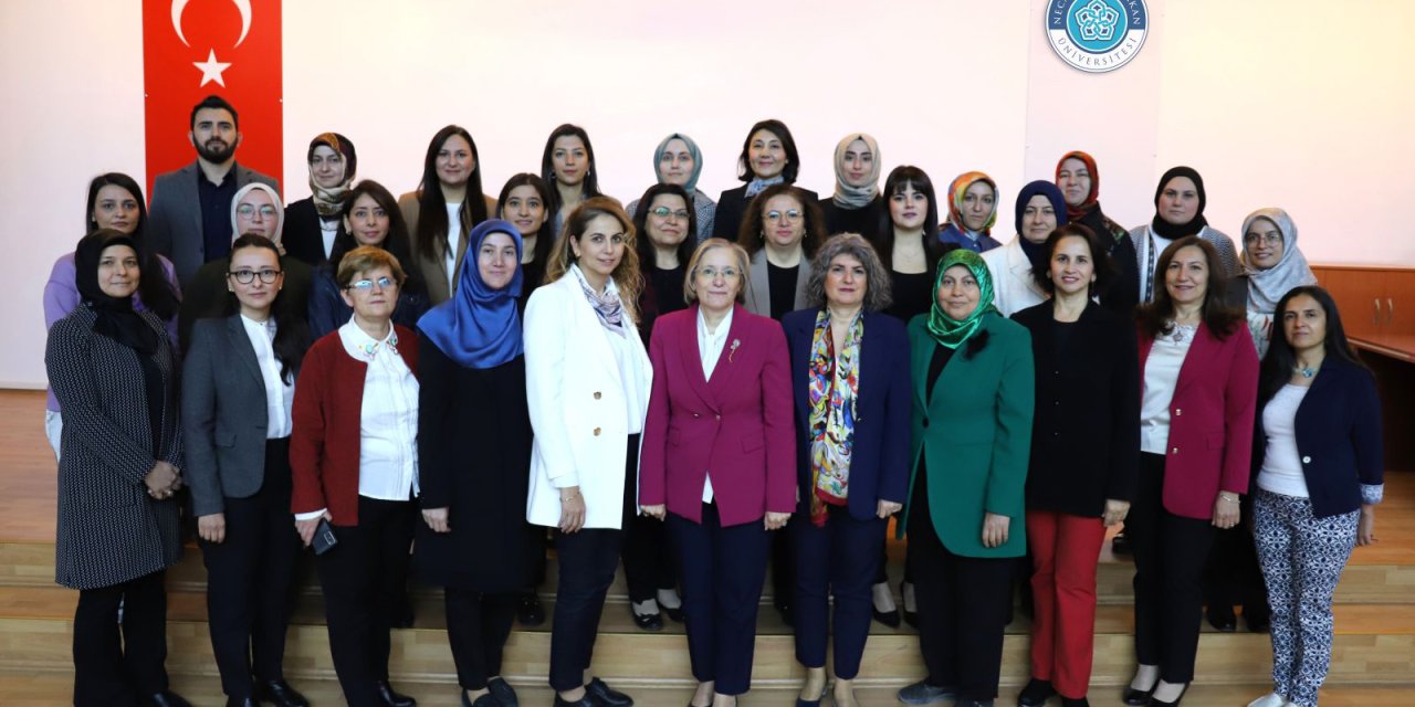 NEÜ Hemşirelik Fakültesi'nden akreditasyon başarısı