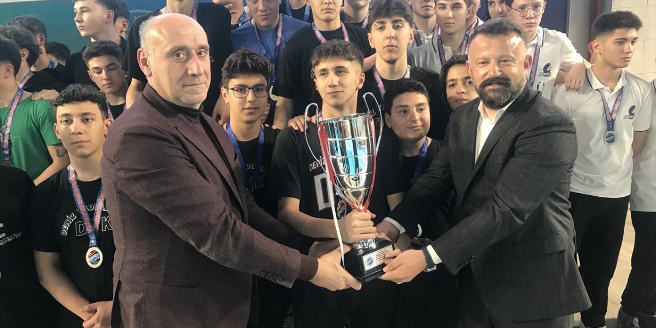 Konya'da Sualtı Hokeyi 24 Yaş Altı, 17 Yaş ve Altı Türkiye Şampiyonası sona erdi